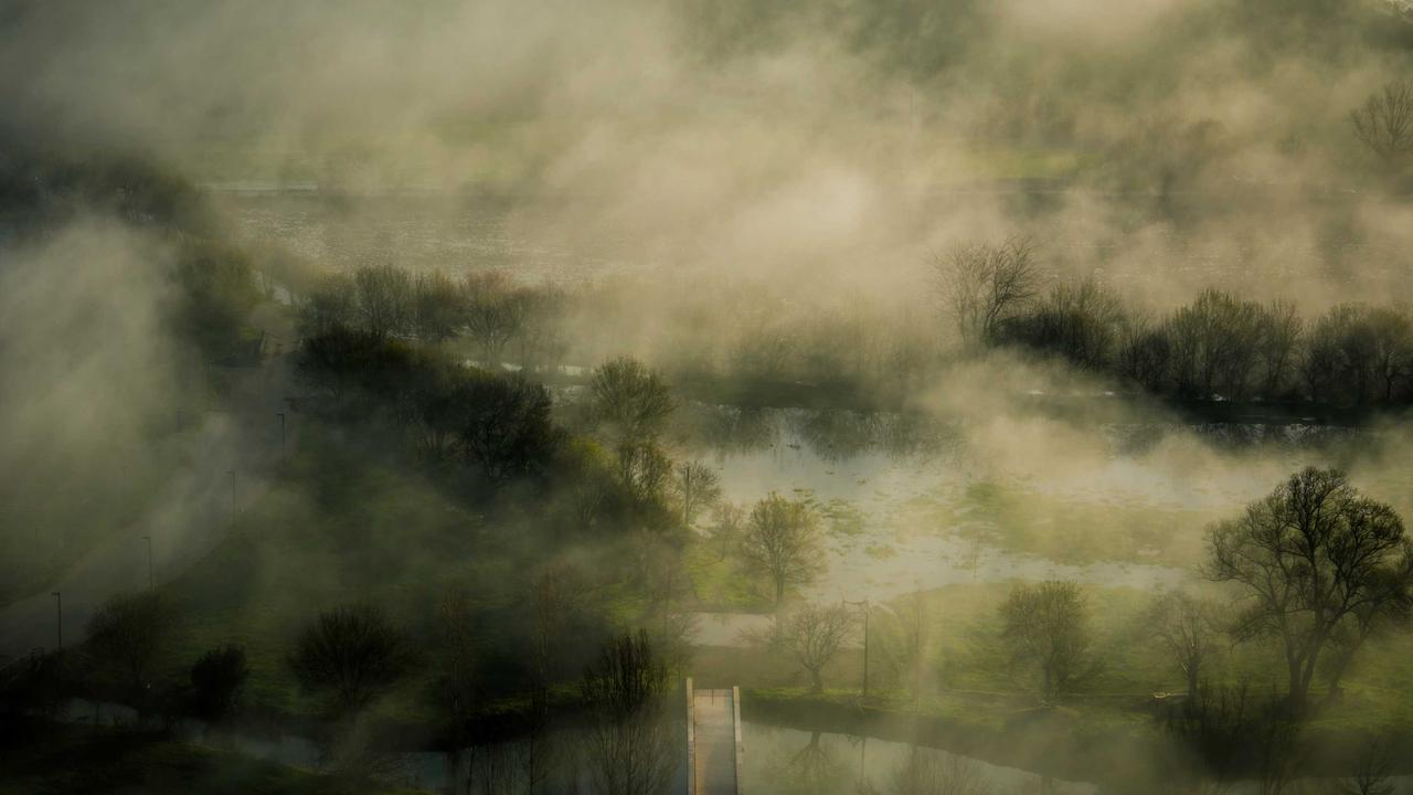 Phần 1: Tiếng động đầu tiên #3